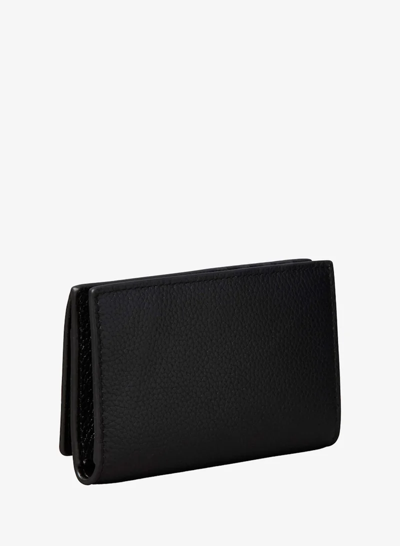 CALVIN KLEIN Emblem Pebble Grain Leather Card Holder